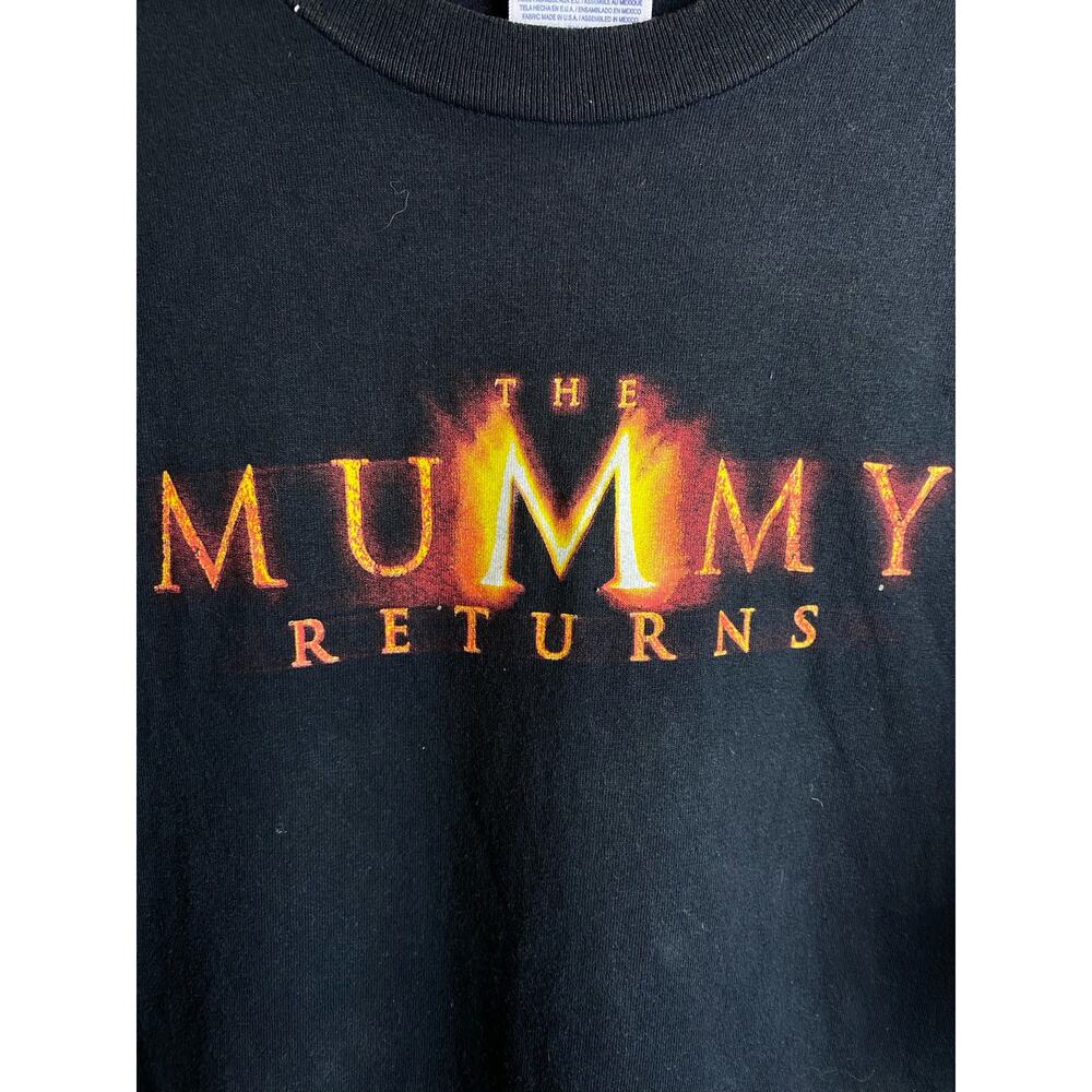 The Mummy Returns Men’s Shirt XL 
P2P: 22
Length: 31